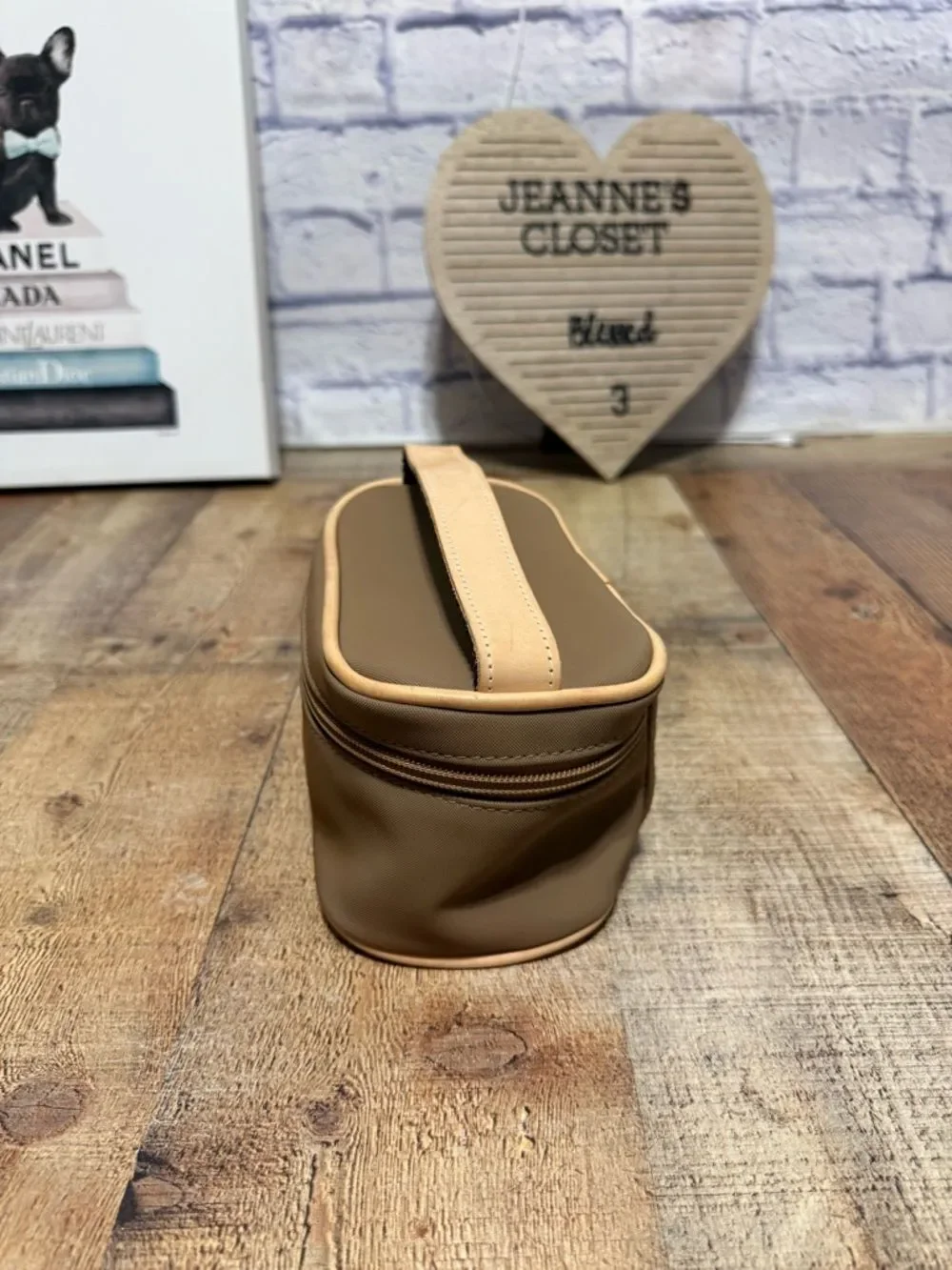 Jon Hart Makeup Case Susanne